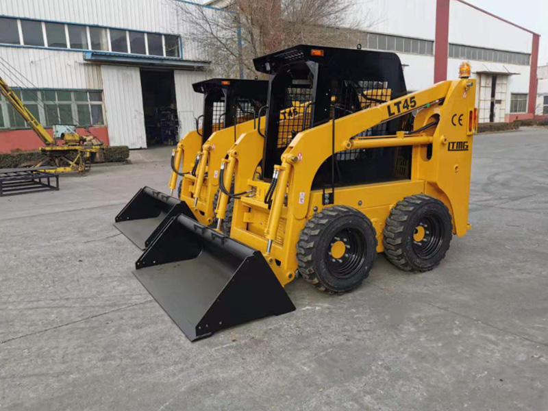 Wheel skid steer loader