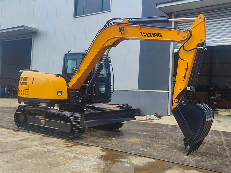 Small digger 9 ton Crawler Excavator With Powerful Commins Engine