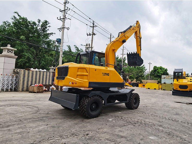 wheeled diggers for sale