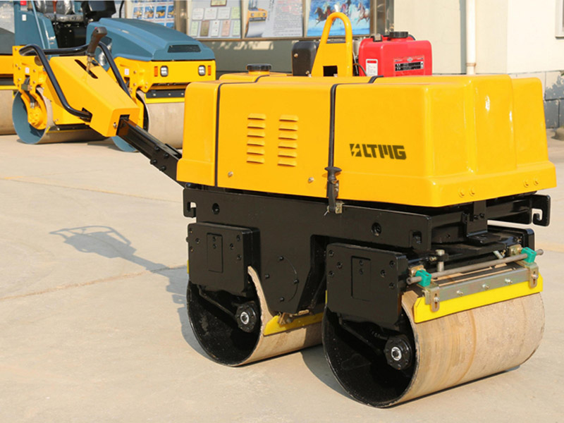 0.8 ton walk behind compactor