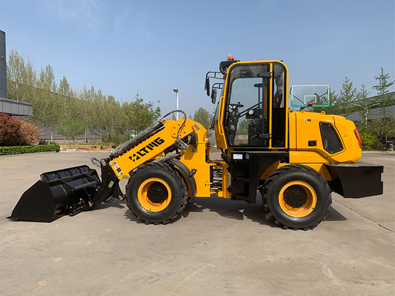 telescopic boom wheel loader