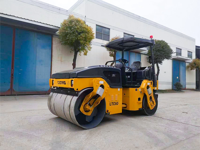 double drum vibratory roller