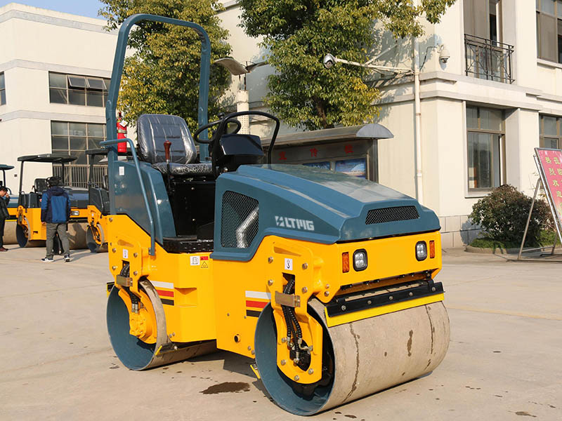 road roller machine price