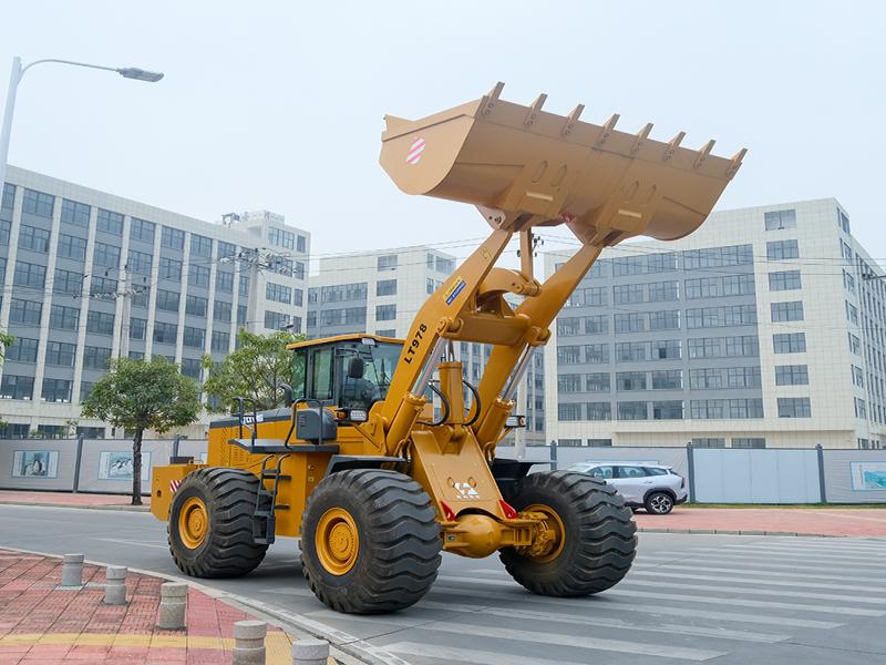 Beginner's Guide: How to Operate a Wheel Loader