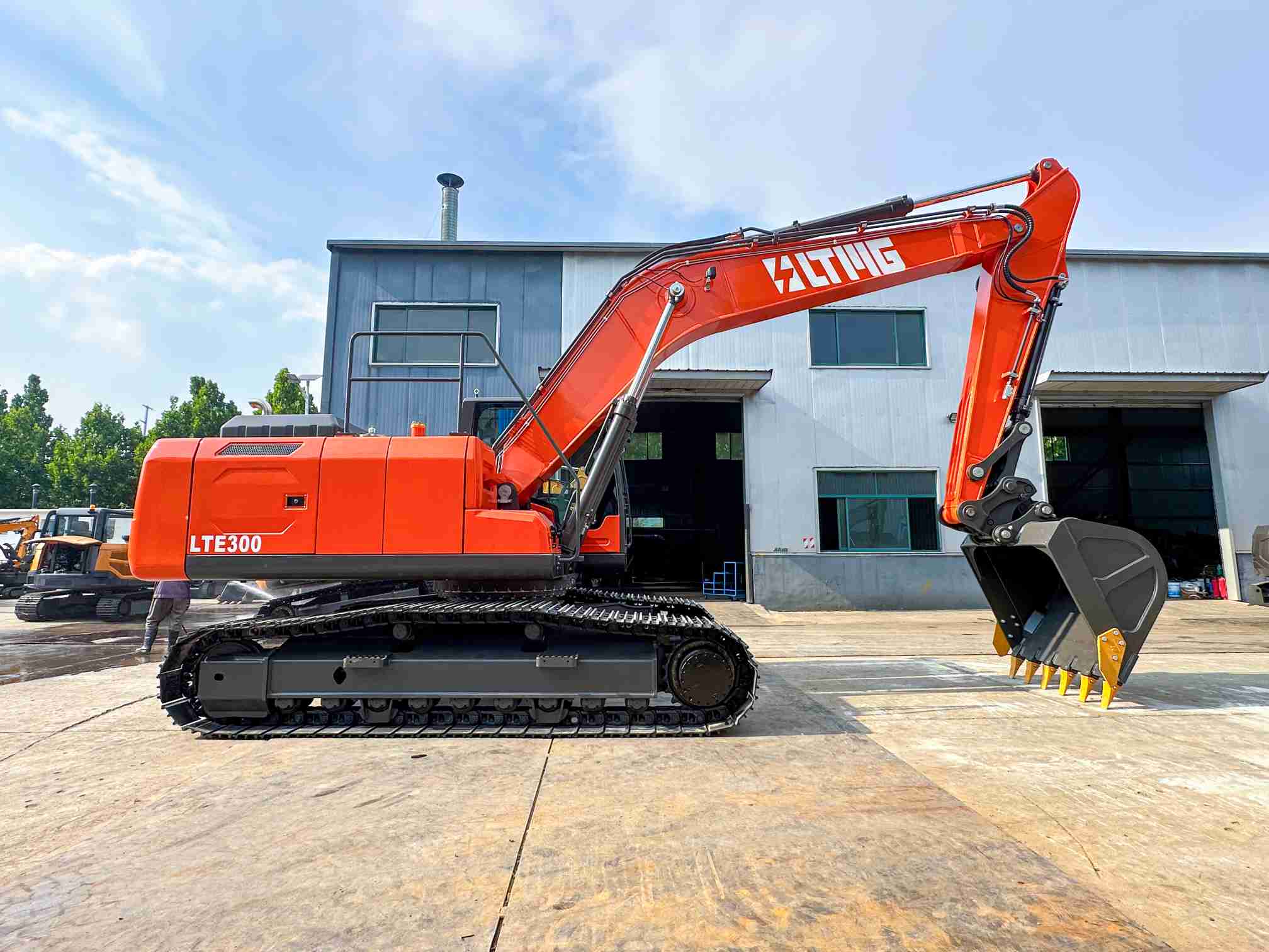 Application Scenarios of Excavators in Different Tonnage Ranges
