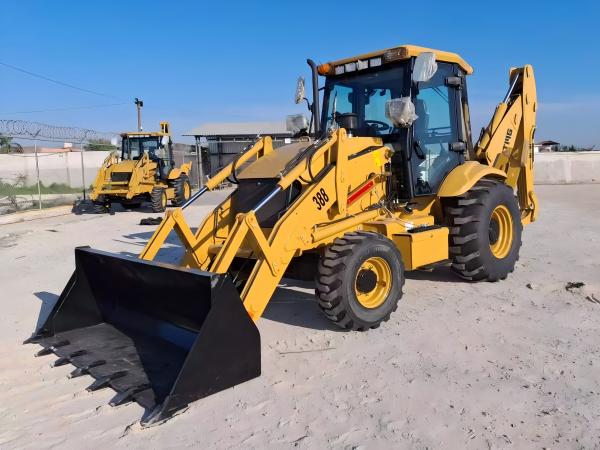 Mexico - 2.5 Ton Backhoe Loader