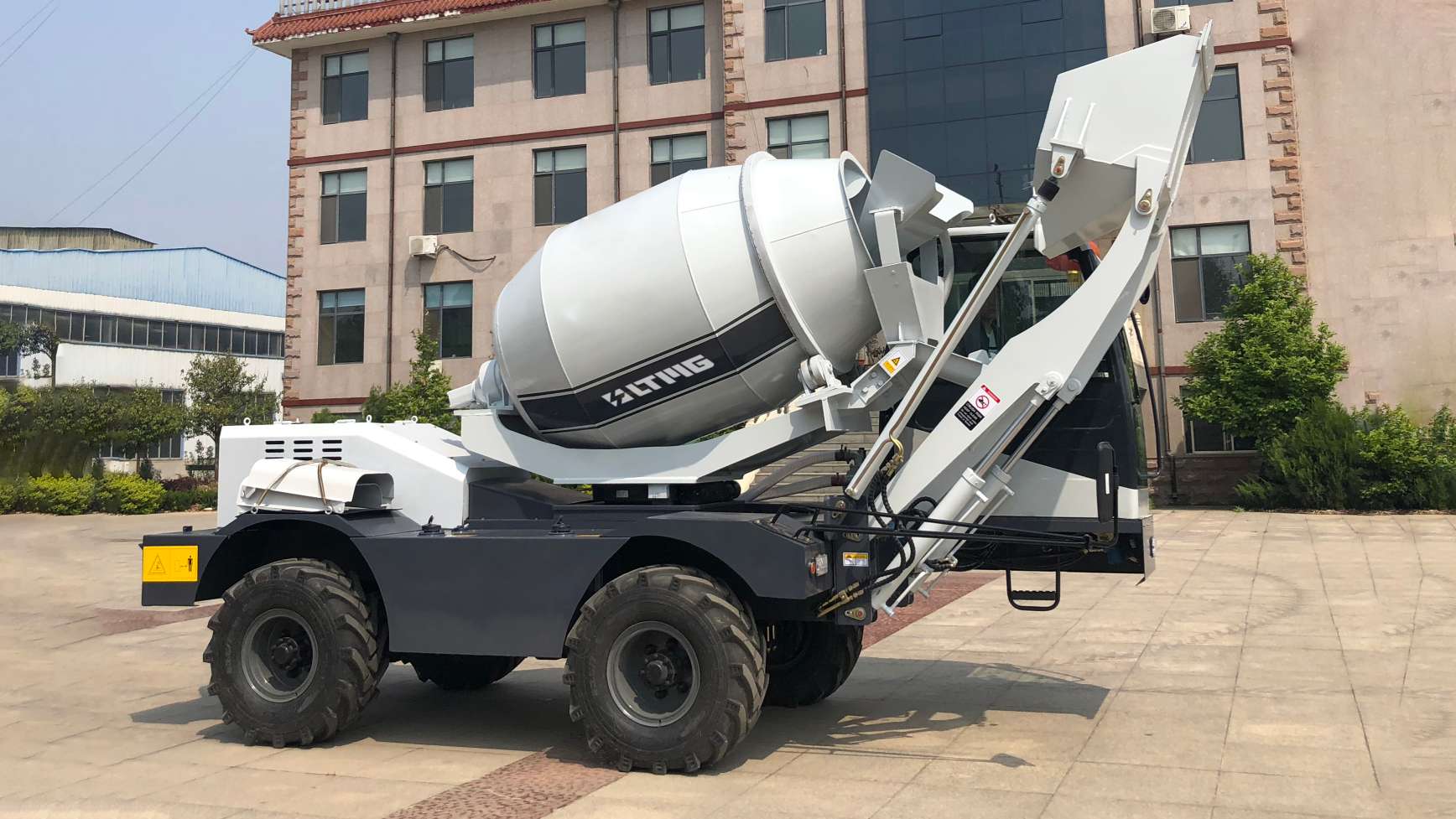 Concrete Mixer Truck