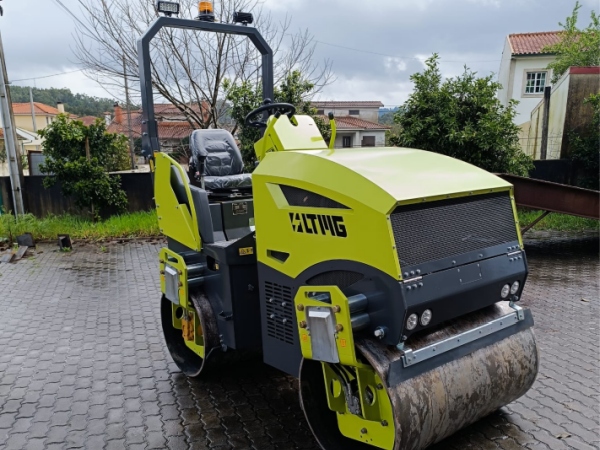Portugal - 4 Ton Vibratory Double Drum Roller