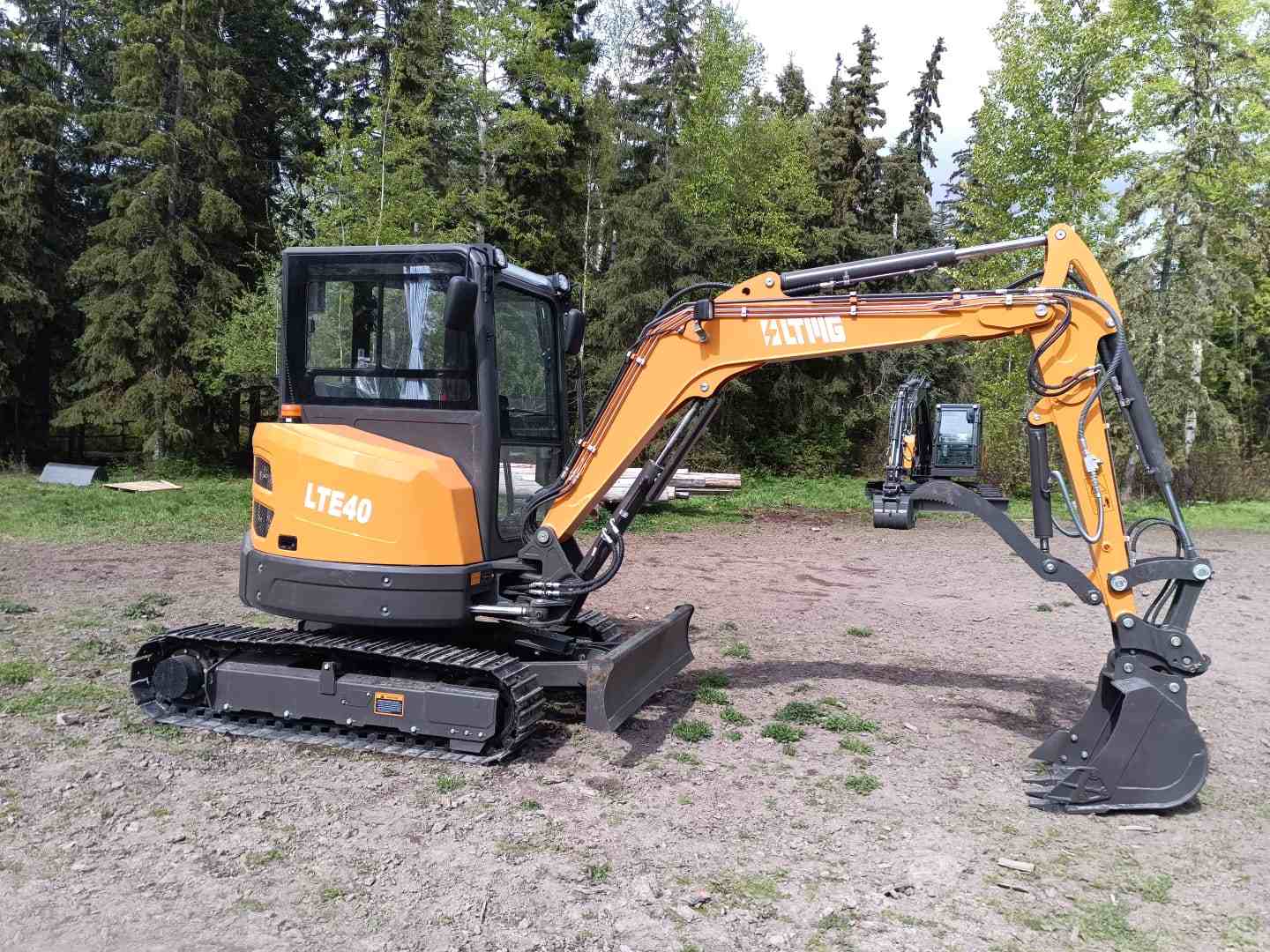 LTE35 Crawler Excavator