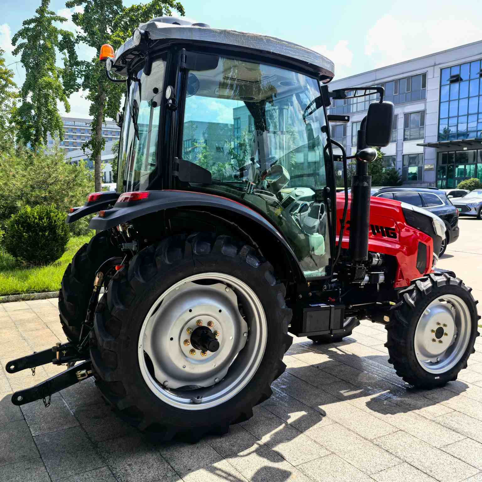 90hp wheeled tractor