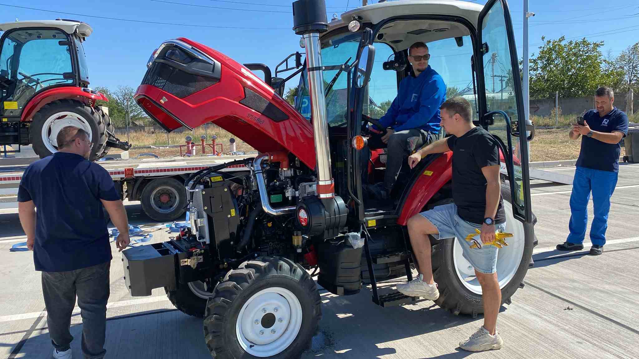 tractor application of Romanian customers 