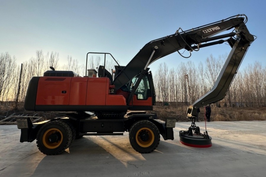 LTMG 21 Ton Wheel Excavator