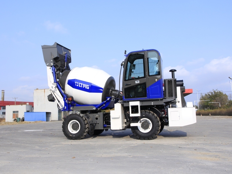 1.5 m&sup3; concrete mixer